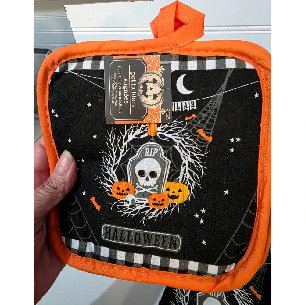 New Halloween Have A Spooktacular Halloween - Kitchen Oven Mitt & 2 Pot Holder